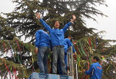 鄭州超前涂料歡迎您！專業(yè)真石漆生產(chǎn)廠家